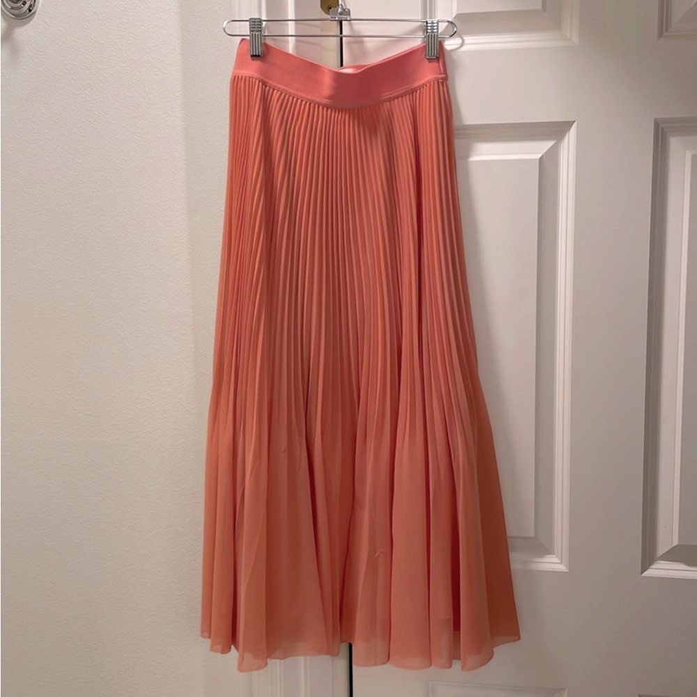 Aritzia Wilfred Twirl Skirt Pleated Size XS